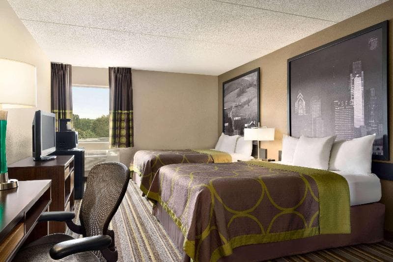 Super 8 by Wyndham Chambersburg I-81 5