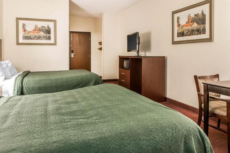 Quality Inn Danville 5