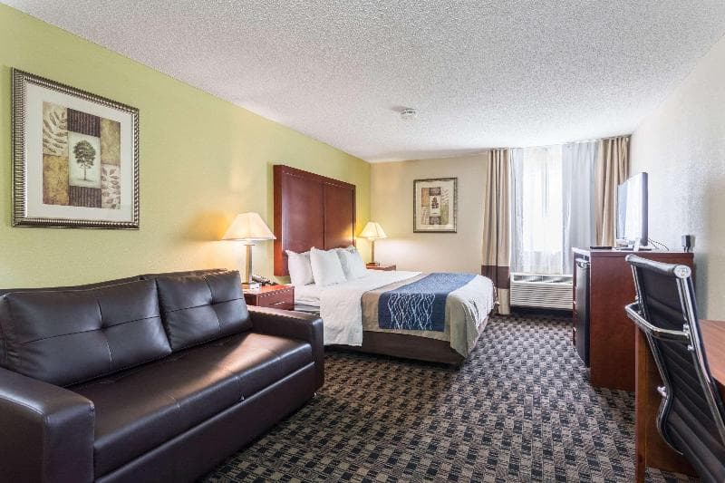 Comfort Inn 2