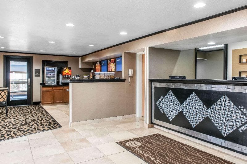 Quality Inn 2