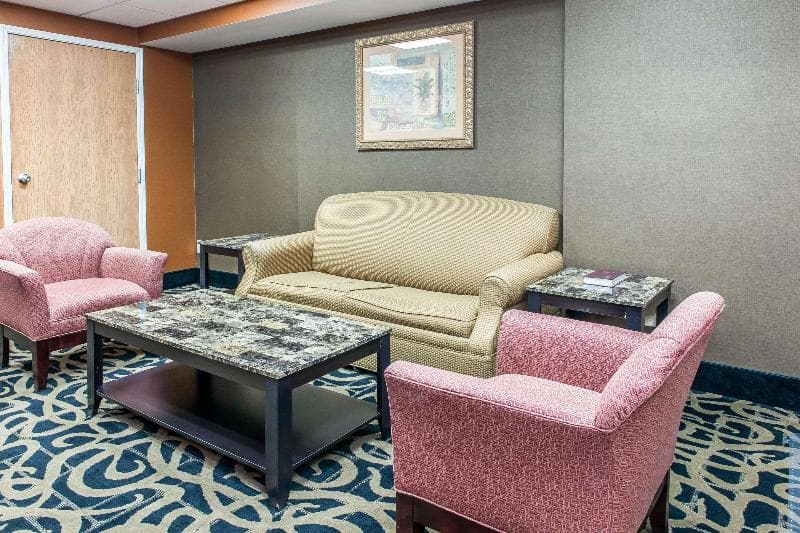 Quality Inn 5