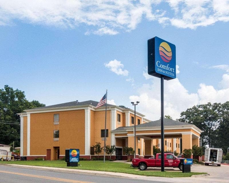 Comfort Suites El Dorado photo 1