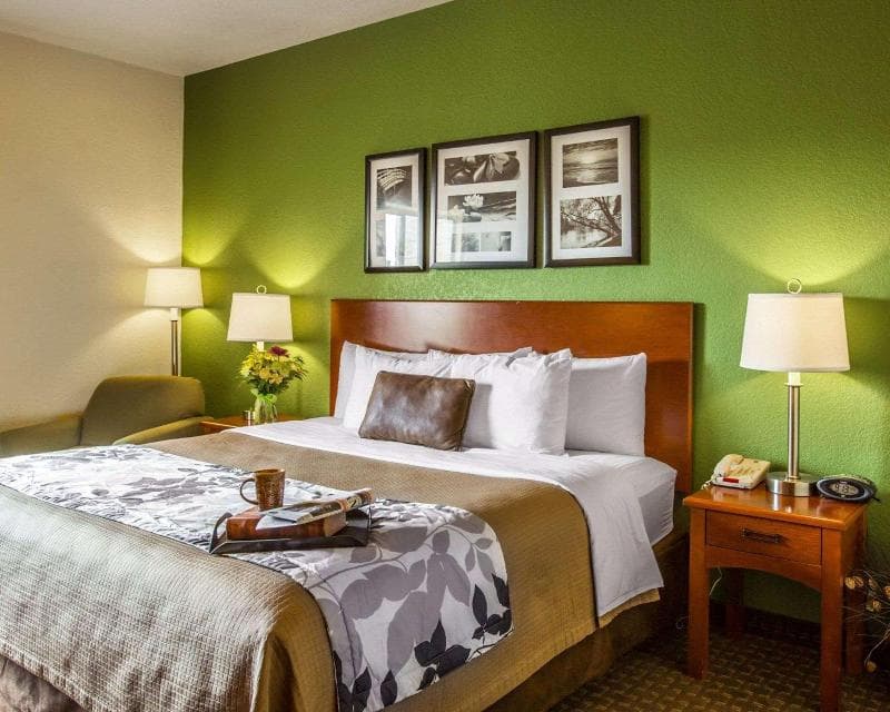 Sleep Inn & Suites 2