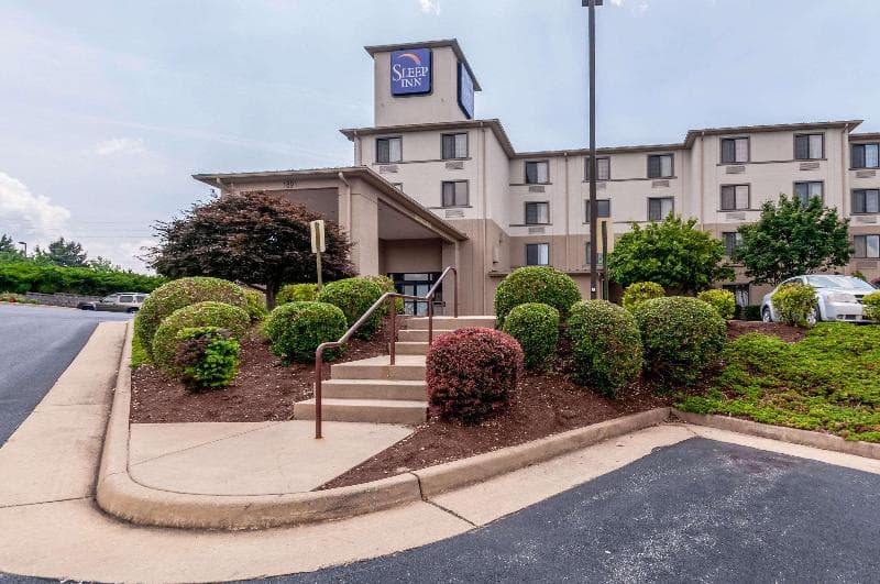 Sleep Inn & Suites 2