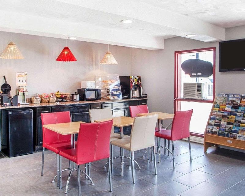 Econo Lodge Kearney - Liberty 3