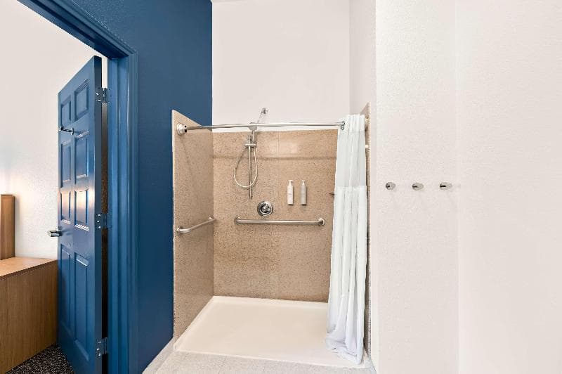 Spark by Hilton Longview 4
