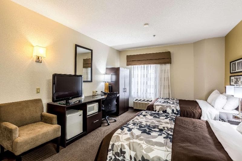 Wingate by Wyndham Owensboro 4