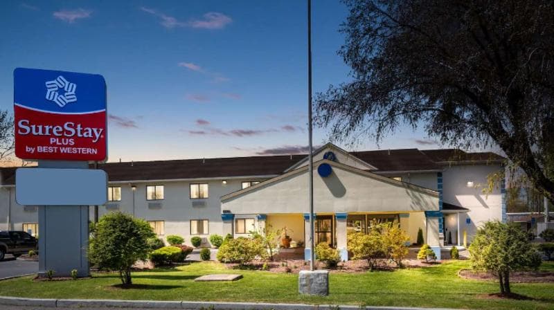 SureStay Plus by Best Western Reading North 2