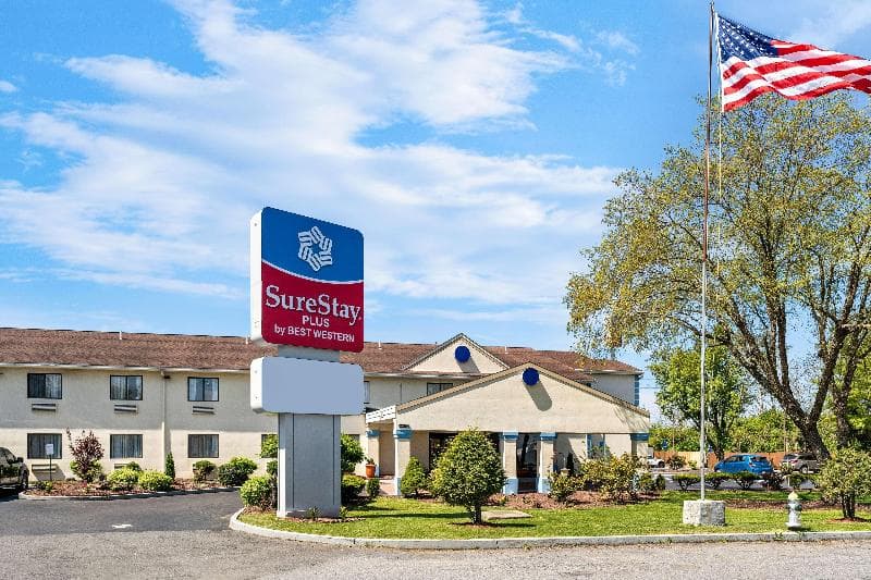 SureStay Plus by Best Western Reading North 4