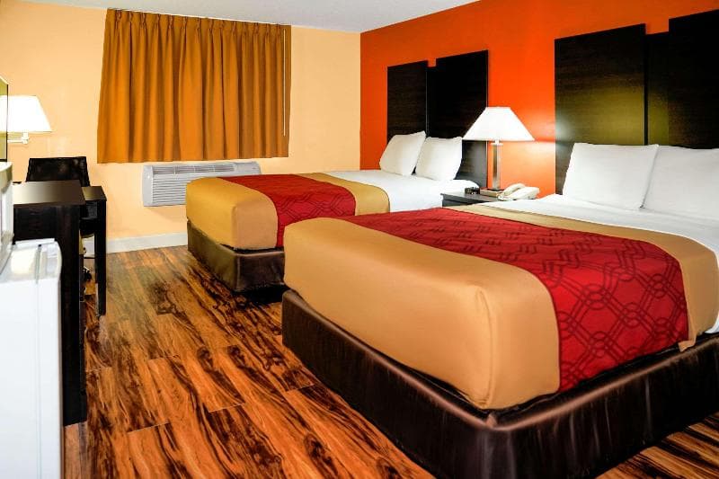 Econo Lodge main