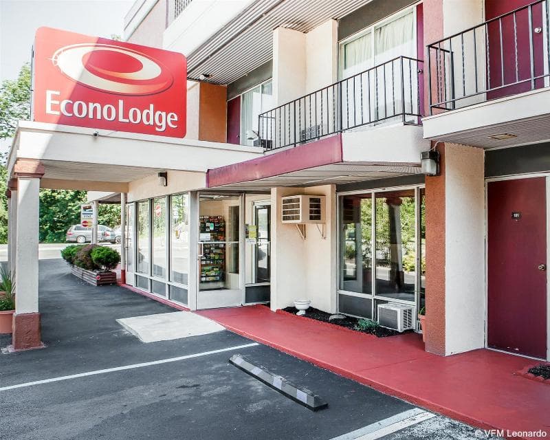 Bridge Views Inn 3