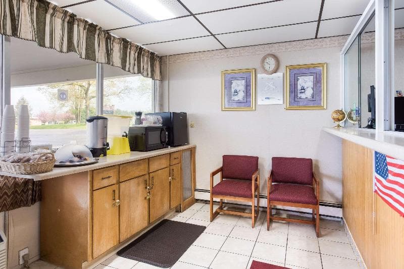 Rodeway Inn Clearfield Area 4