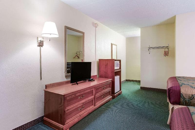 Rodeway Inn Clearfield Area 3