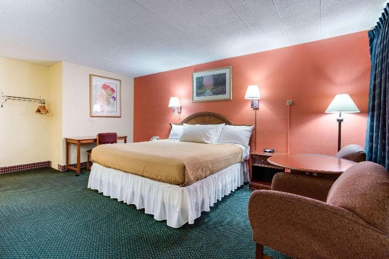 Rodeway Inn Clearfield Area photo 1