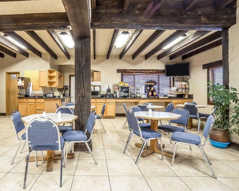 Rodeway Inn Baker City 2