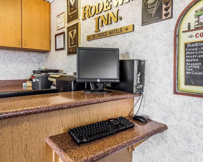 Rodeway Inn Elko Downtown Area photo 1