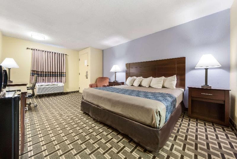 FairBridge Inn Express Lincoln 2