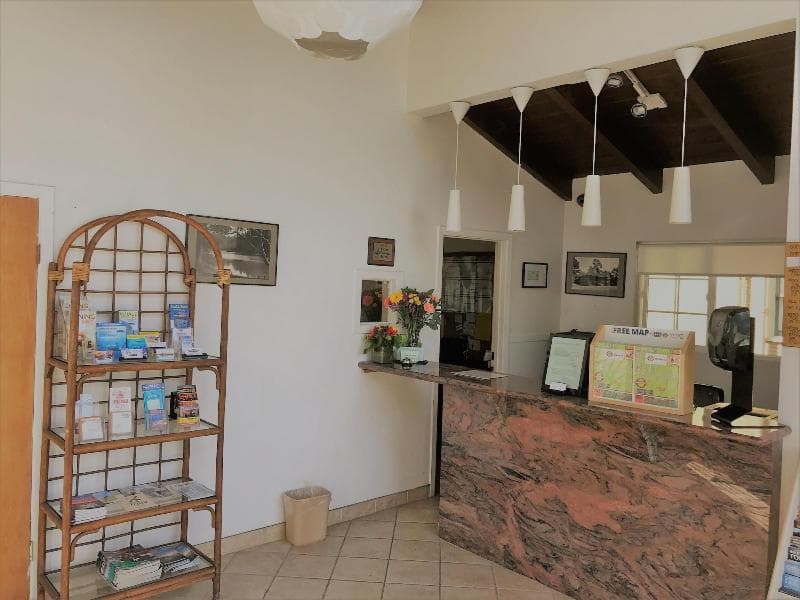 Stargazer Inn and Suites 3