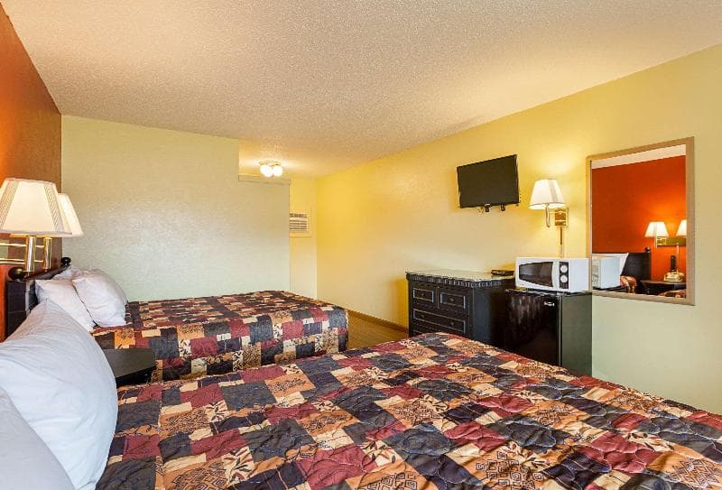 Rodeway Inn Roswell 4