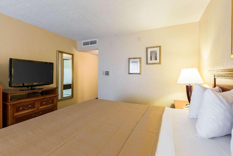 Quality Inn And Conference Center I-80 Grand Island 4