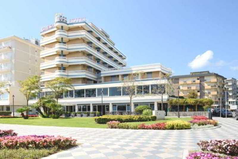 Hotel Caesar main