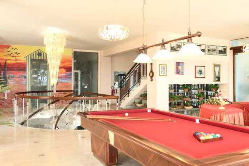 Hotel Caesar photo 1