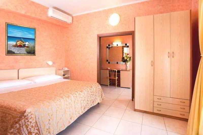 Hotel Caesar 3