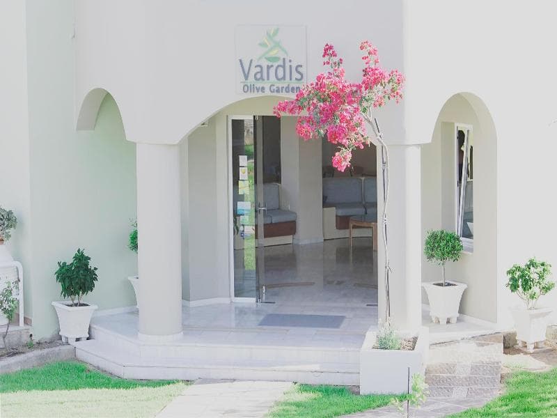 Vardis Olive Garden (Adults only) 5
