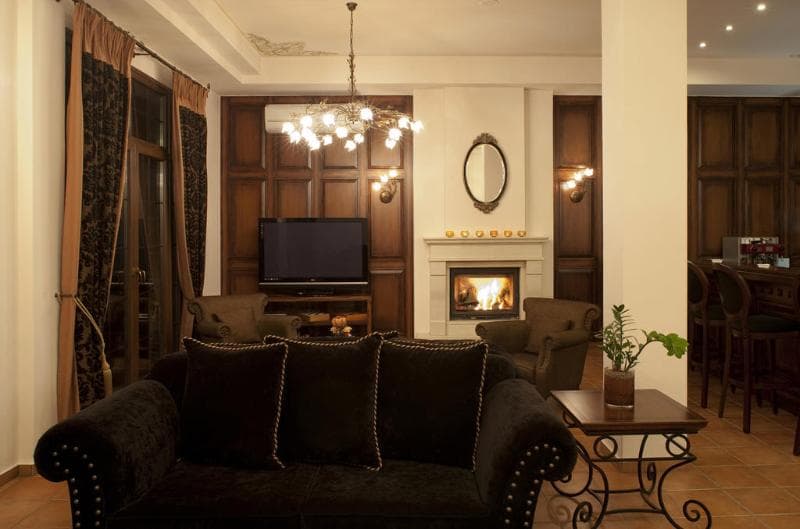 Dellas Boutique Hotel 2