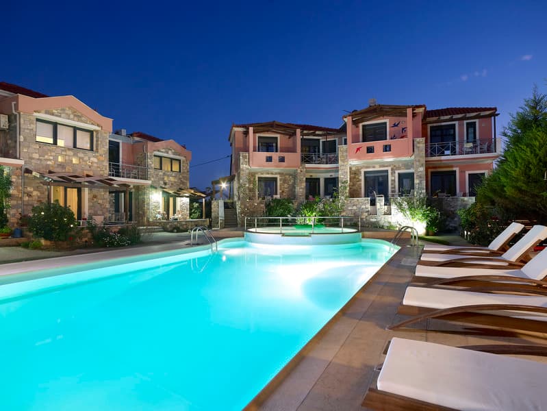 Aeolis Luxury Apartments & Studios photo 1