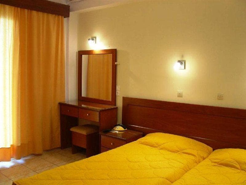 Golden Sands 2