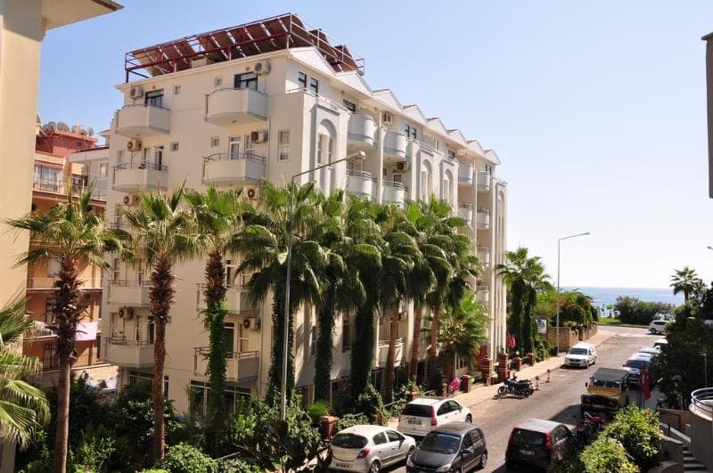 Belle Ocean Aparthotel & Restaurant