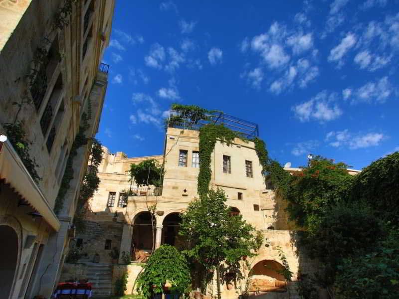 Selcuklu Evi main