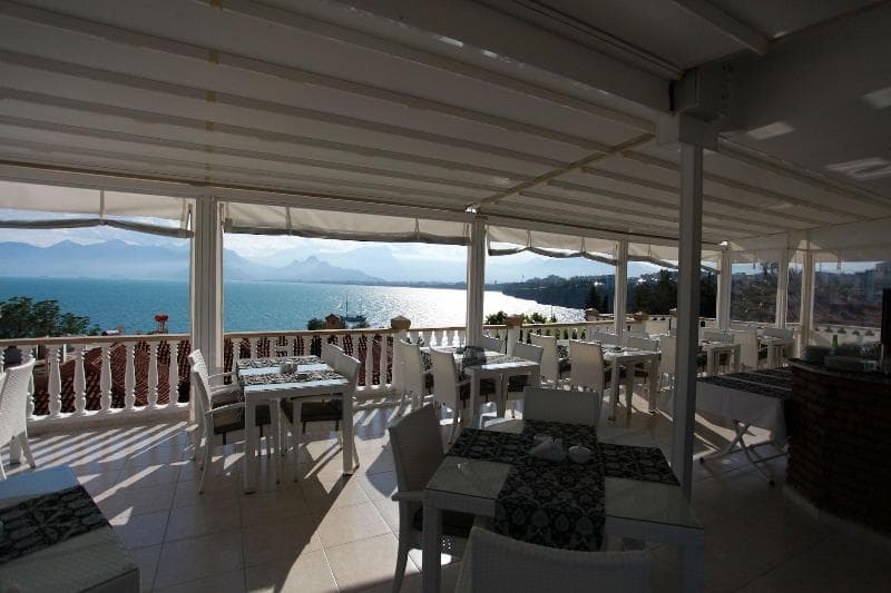 Bacchus Pension 5