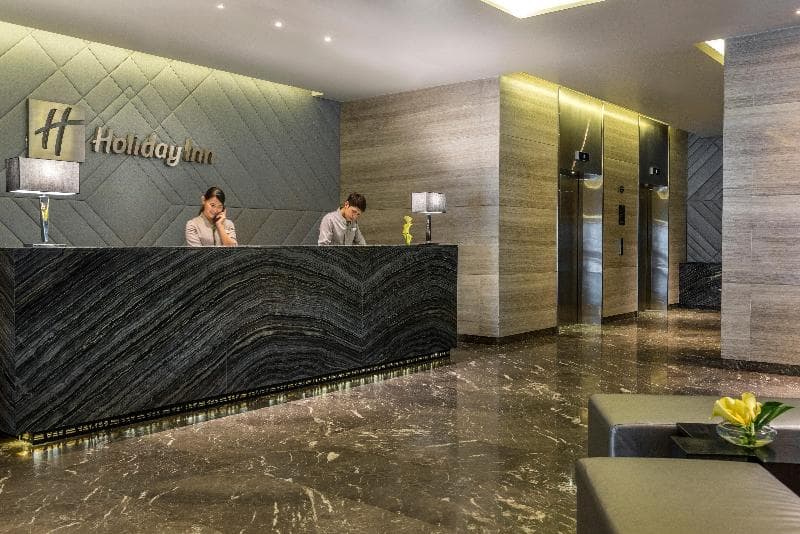 Holiday Inn Bangkok Sukhumvit 3