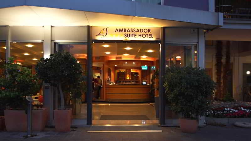 Ambassador Suite Hotel photo 1
