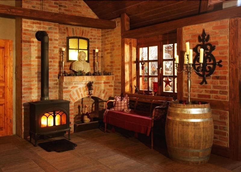 Landhaus & Burg Hotel Romantik 5
