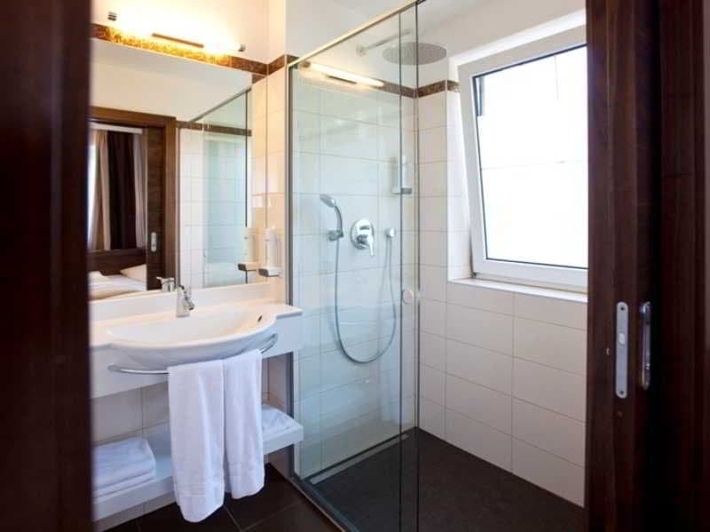 Austria Classic Hotel Hoelle Salzburg 5