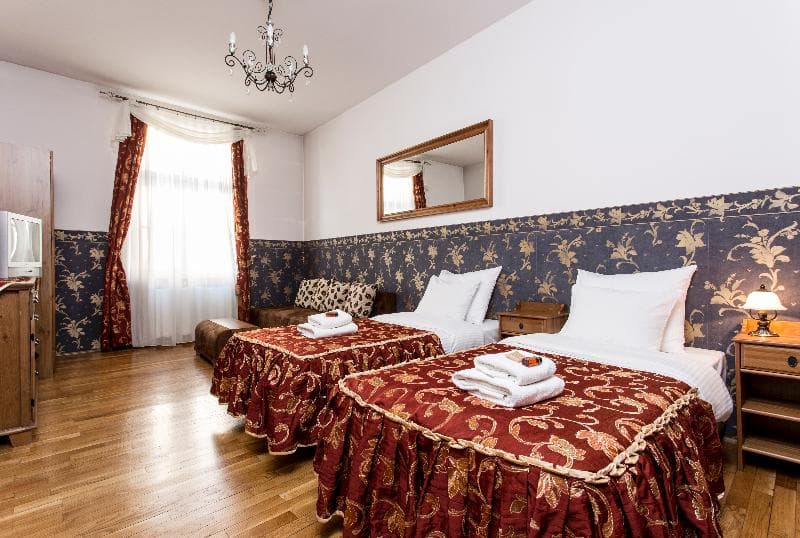Abella Suites and Apartments 5