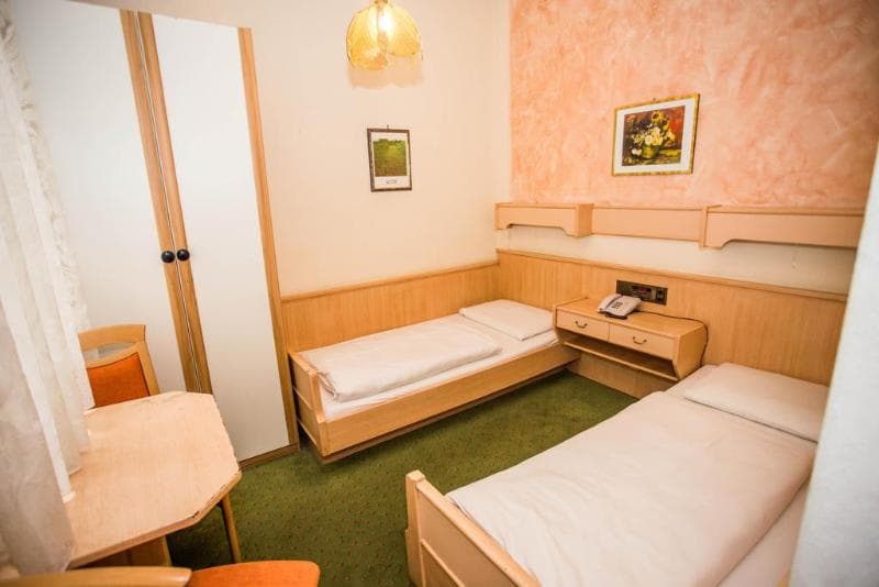 Hotel Hadrigan 4