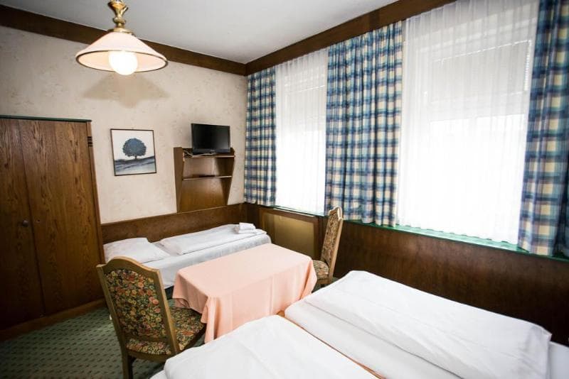 Hotel Hadrigan 5