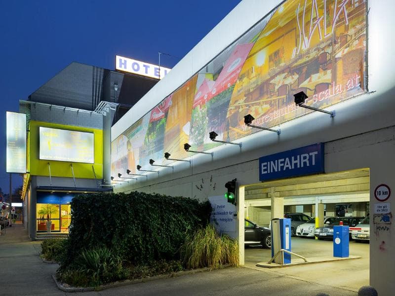 Vienna Sporthotel photo 1