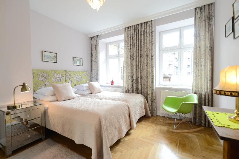 Crystal Suites Chez Helena 5