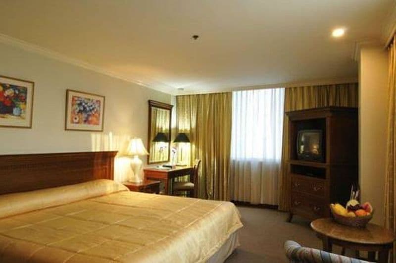 Tiara Oriental Hotel 5