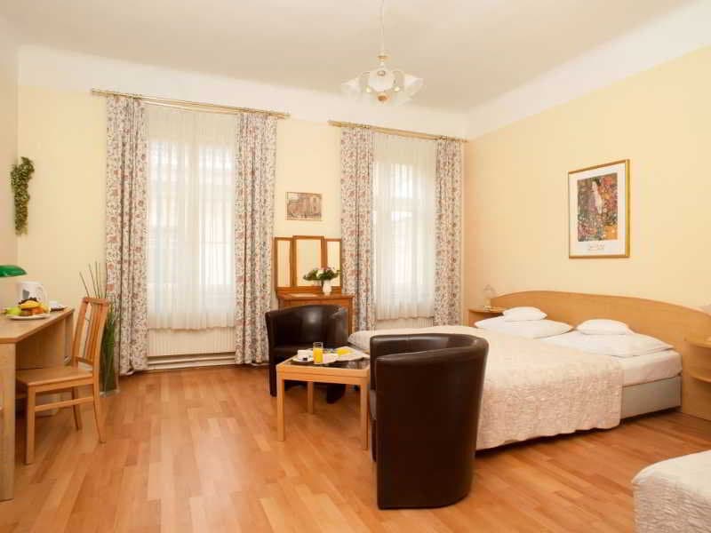 Hotel Graf Stadion 2