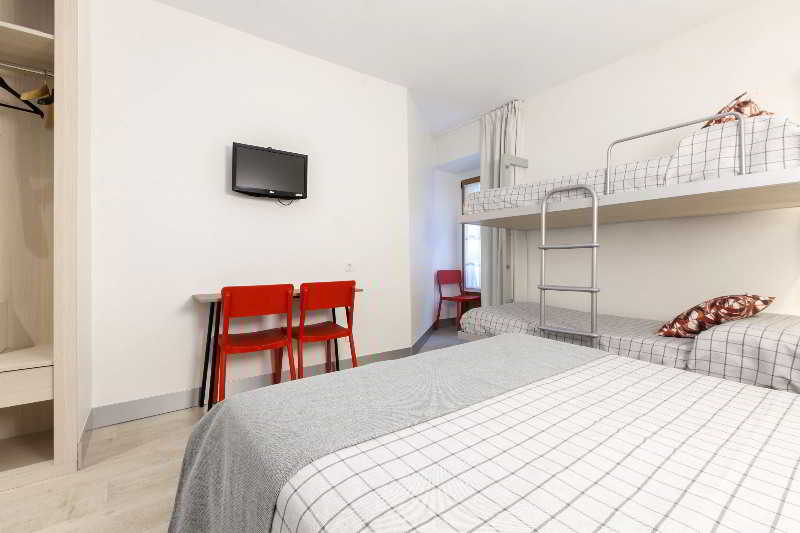 Hostal Castilla Ii Puerta Del Sol photo 1