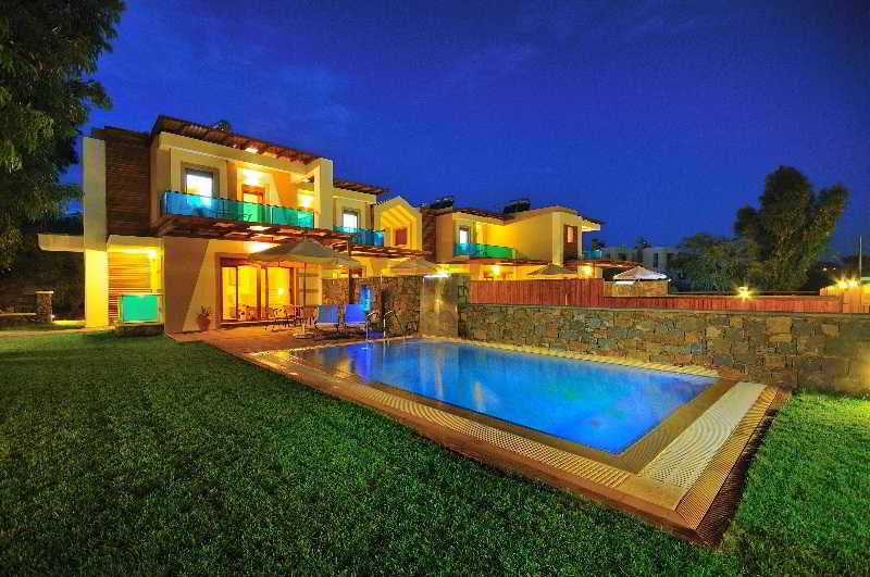 Horizon Line Villas main