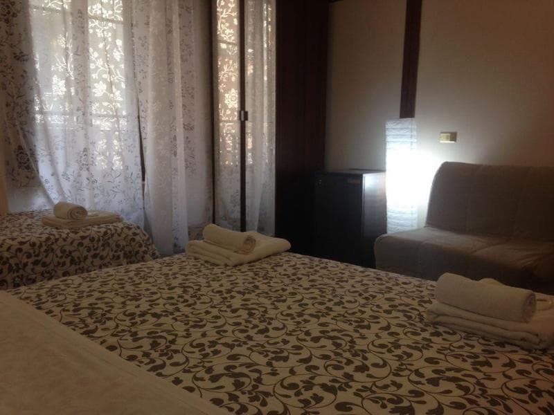 Luxury Rooms main