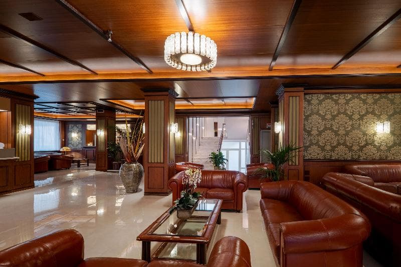 Delle Palme 5
