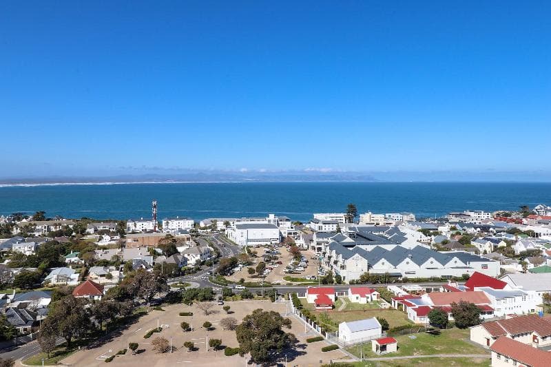 Whale Coast All-Suite Hotel 4